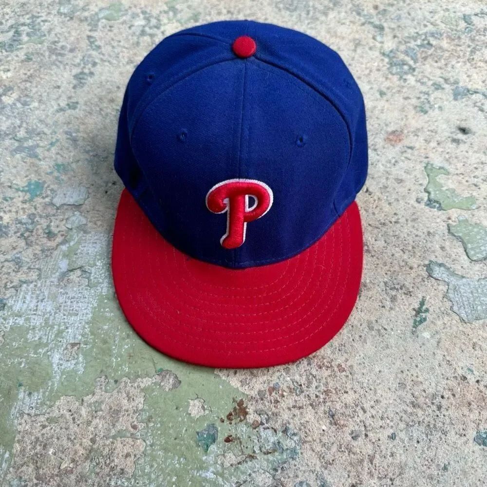 Philadelphia Phillies MLB Fitted y2k Hat